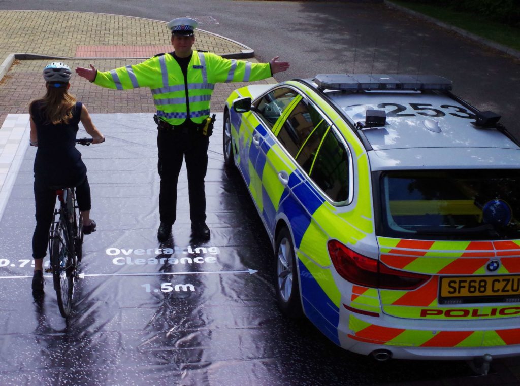 Safe overtaking cyclists