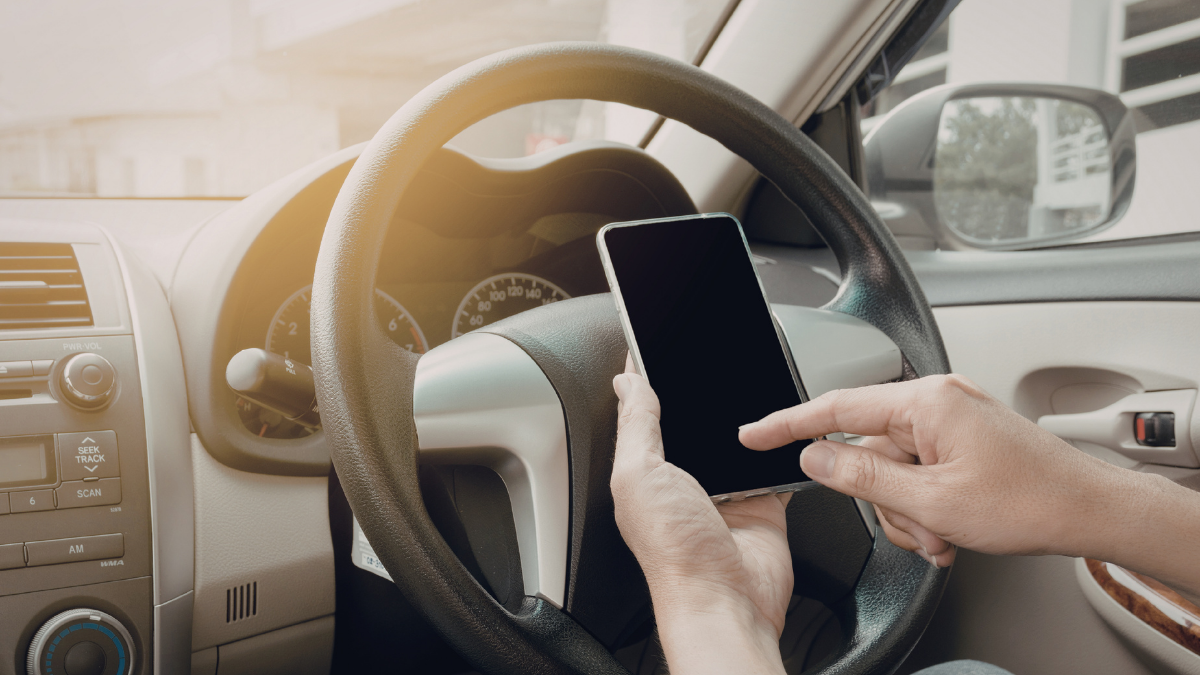 driving with phone